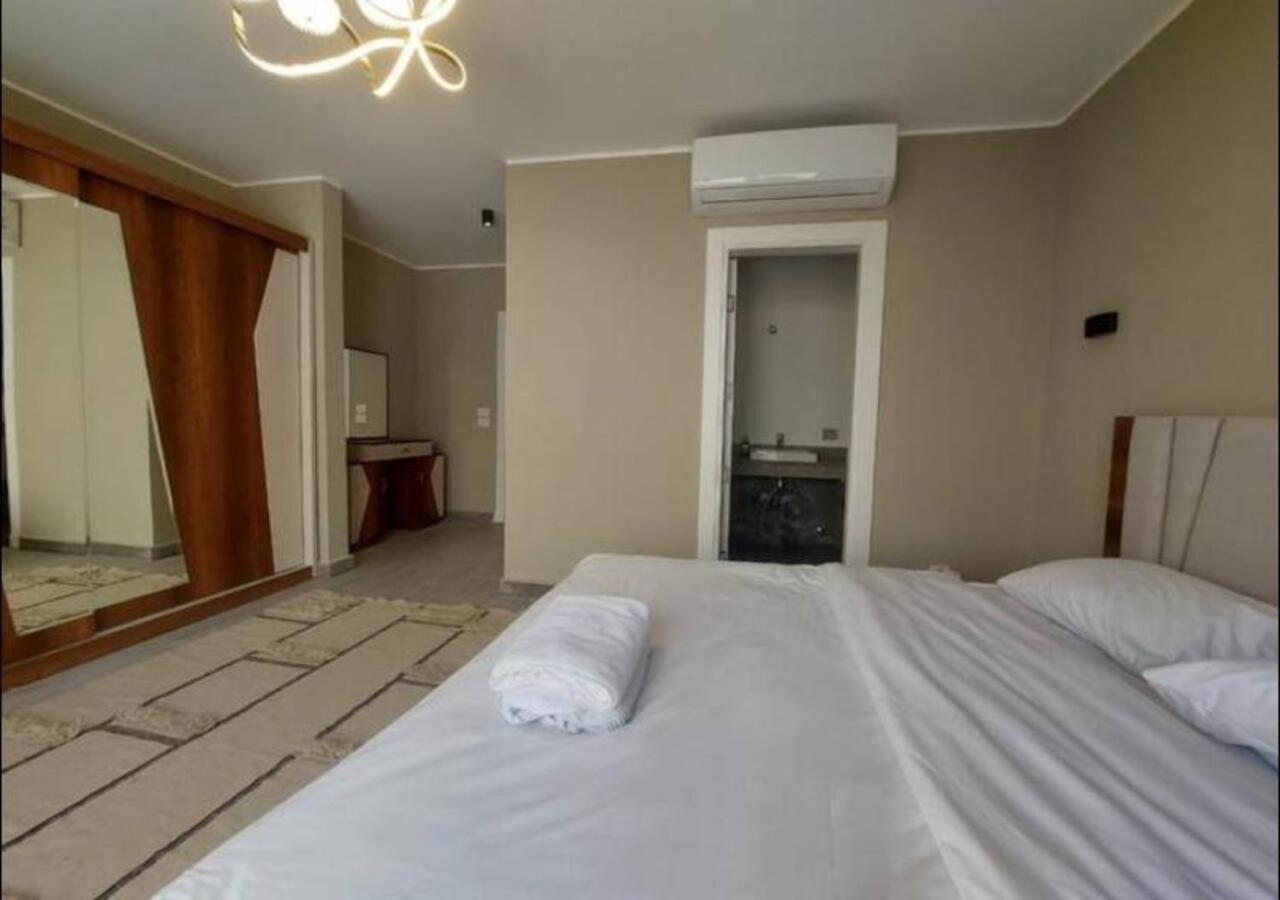 Apartament Comfort 3br C1-d With Private Heated Pool At Bali Elgouna